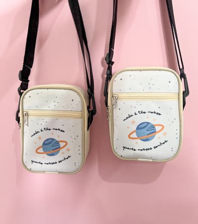 Shoulder bag